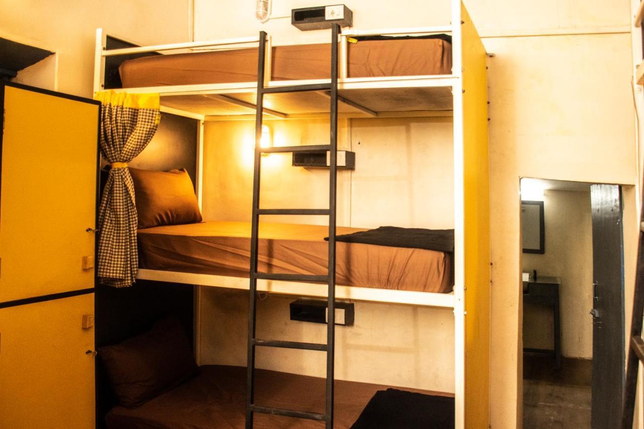 The Hosteller Goa, Anjuna Ngoại thất bức ảnh