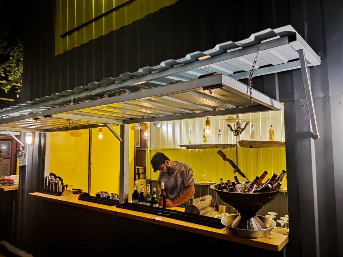 The Hosteller Goa, Anjuna Ngoại thất bức ảnh