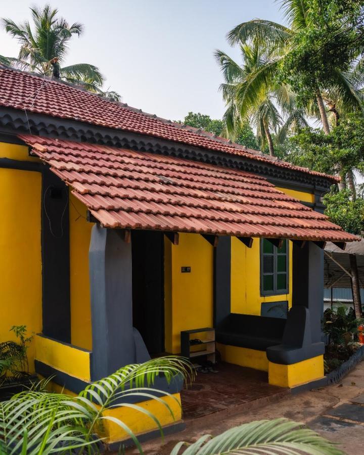 The Hosteller Goa, Anjuna Ngoại thất bức ảnh